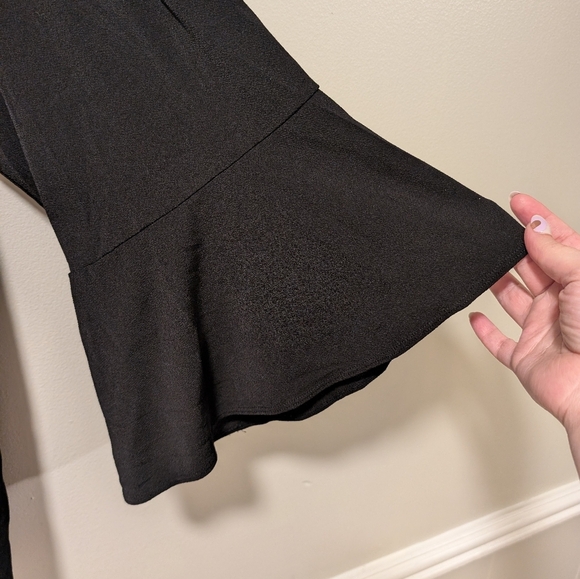 Black V-Neck Women's Top Cato - Picture 2 of 5